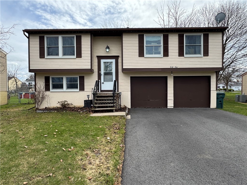 49 Parkedge St Street, Rochester, New York image 1