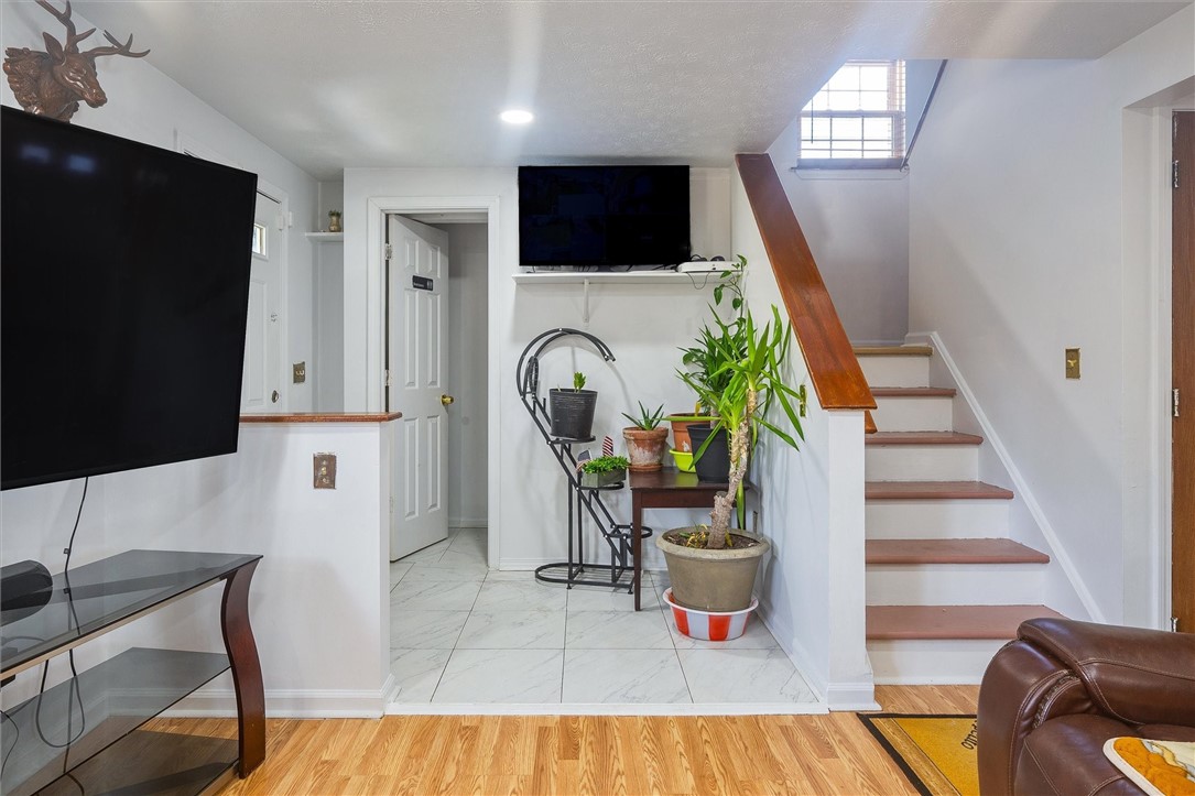 24 Cuba Place, Rochester, New York image 12