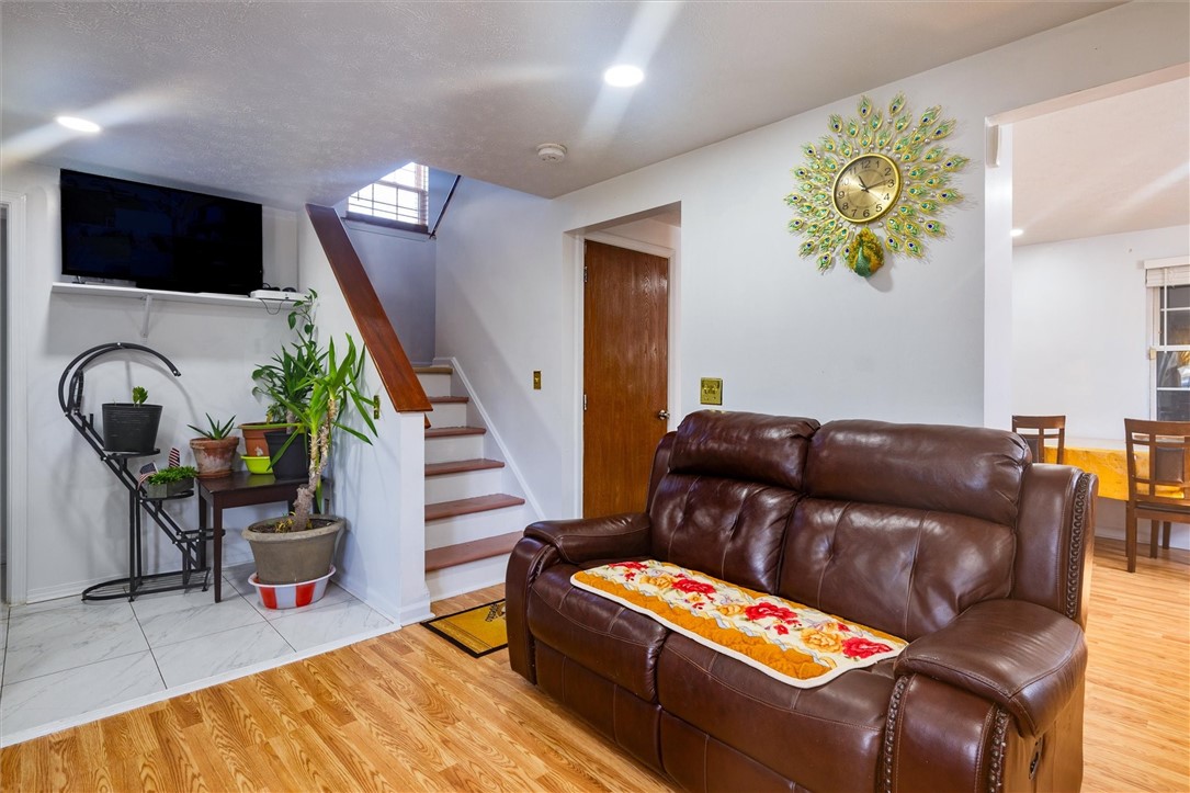 24 Cuba Place, Rochester, New York image 13