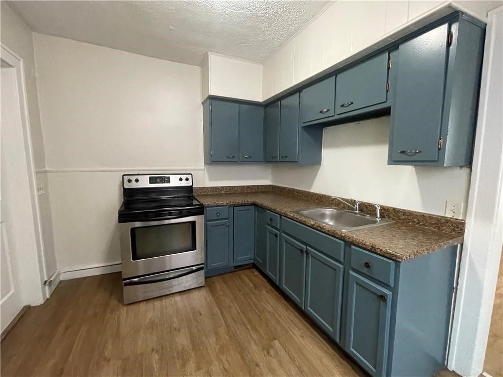 Photo of 36 Nye Park, Rochester, NY 14621 (MLS # R1671110)