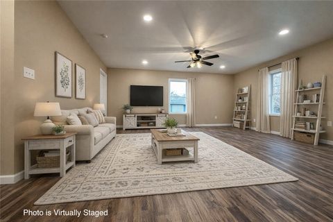 Homes For Sale - 9 Whiting Street<br/> Bath, NY 14810