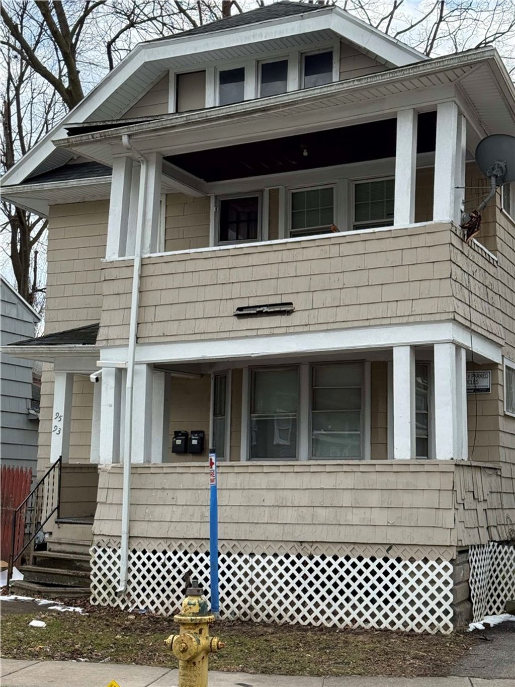 Photo of 93-95 Stratford Park, Rochester, NY 14611 (MLS # R1672794)