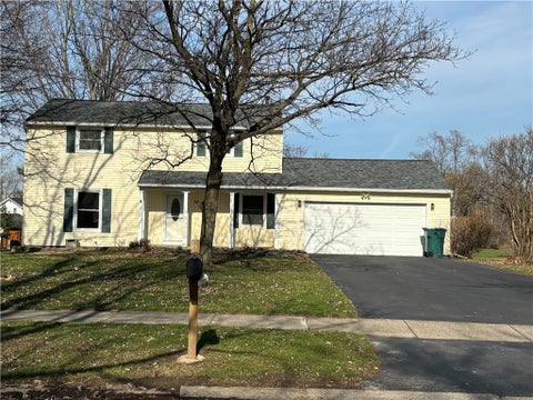 Photo for 10 Rolling Meadow Drive N