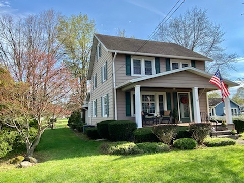 553 W Franklin Street