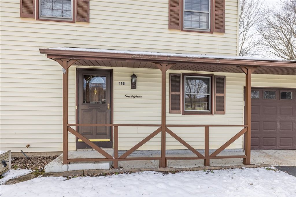 Photo of 118 Clooney Drive, Henrietta, NY 14467 (MLS # R1667475)