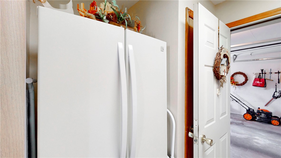 6686 Primrose Place, Bath, New York image 30