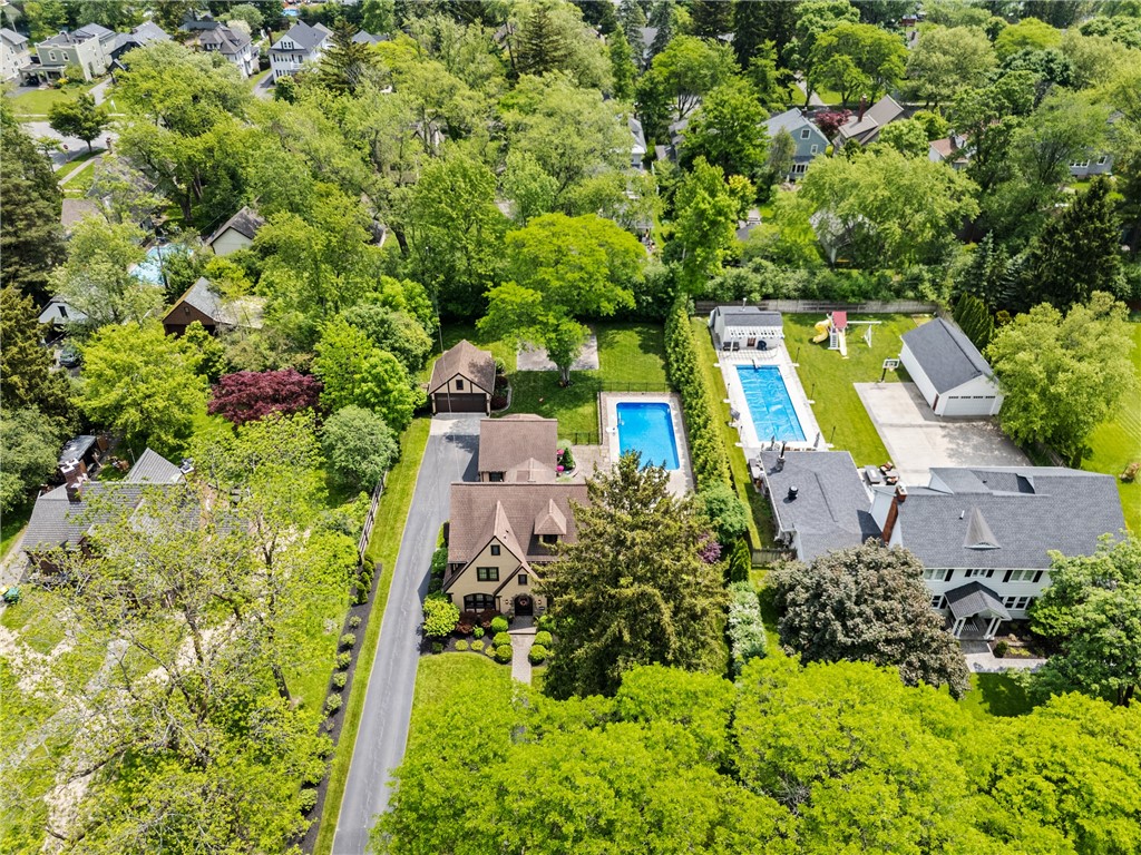 Search Properties 4 100 southern parkway
