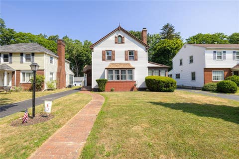 Photo for 164 Chestnut Hill Drive