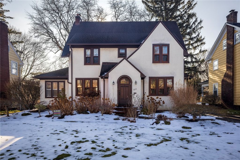 Photo of 305 Castlebar Road, Rochester, NY 14610 (MLS # R1657370)