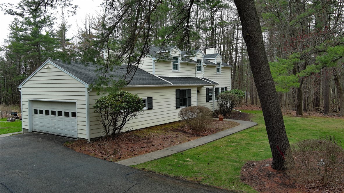 10502 Skyline Drive Drive, Corning, New York image 2
