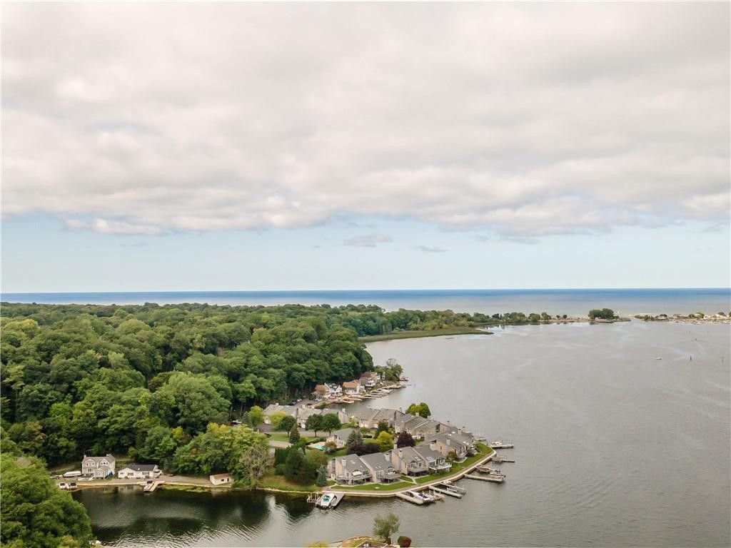 Photo of 31 Schnackel Drive, Irondequoit, NY 14622 (MLS # R1646322)