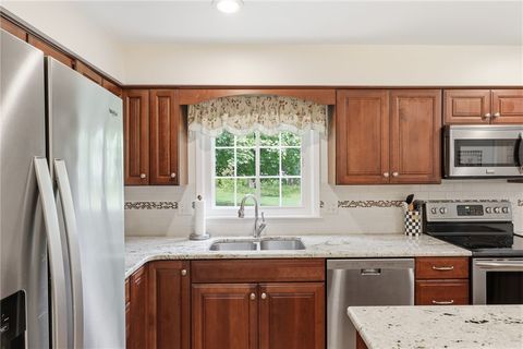 Tiny photo for 38 Bending Oak Drive, Perinton, NY 14534 (MLS # R1684703)