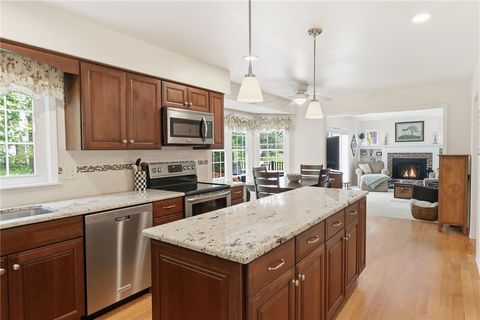 Tiny photo for 38 Bending Oak Drive, Perinton, NY 14534 (MLS # R1684703)