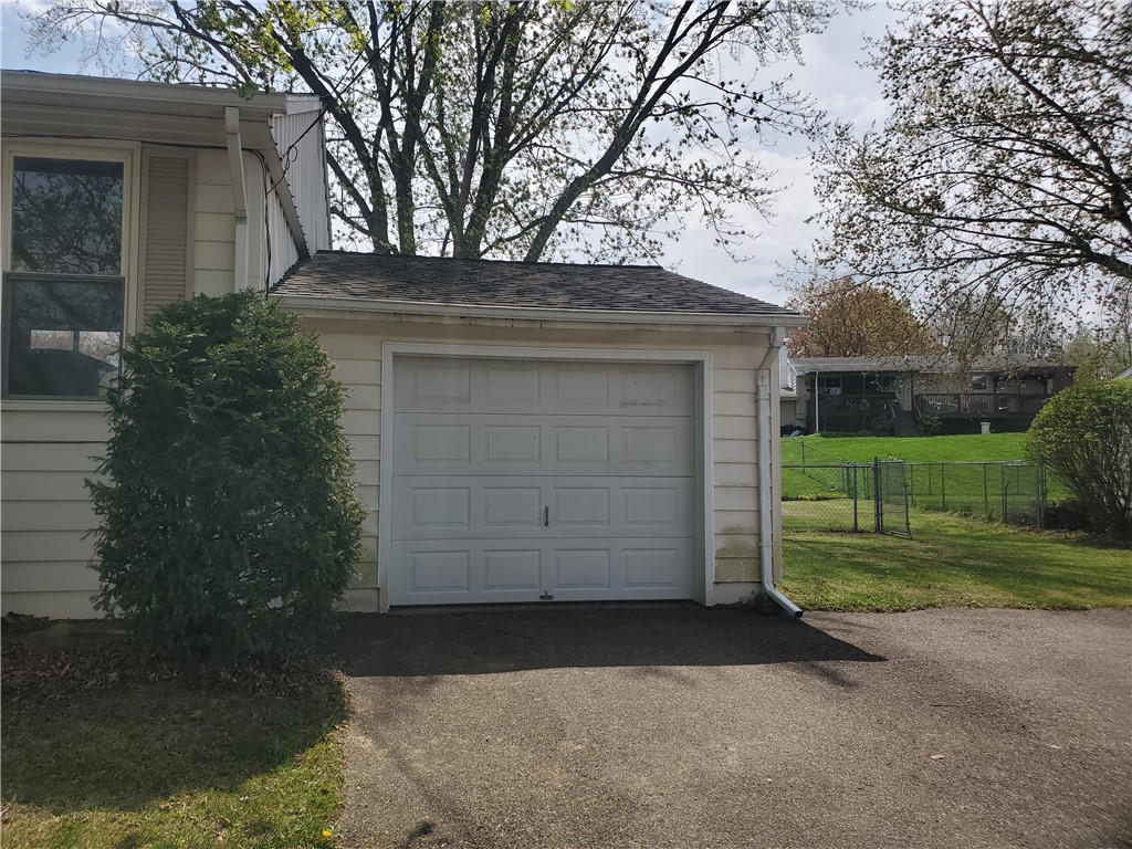 211 Weller Avenue, Horseheads, New York image 3