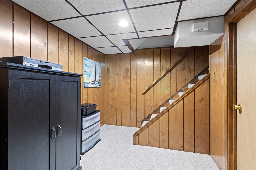 64 Wood Run Commons, Greece, New York image 36