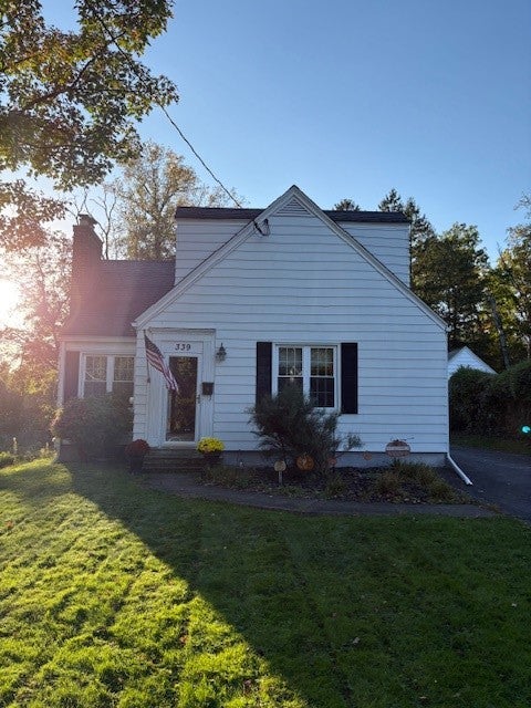 Homes For Sale - 339 Larchmont Road<br/> Chemung County, Elmira, NY 14905