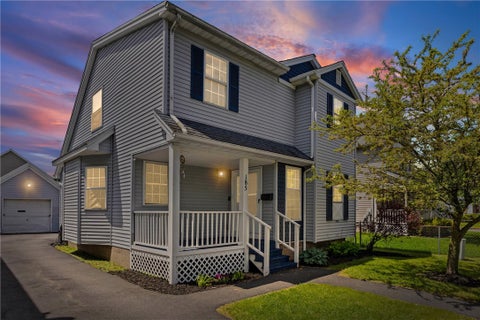 Homes For Sale - 185 Central Park<br/> Rochester, NY 14605