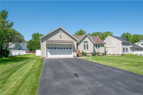 Tiny photo for 24 VanRensselaer Street, Seneca Falls, NY 13148 (MLS # R1685003)