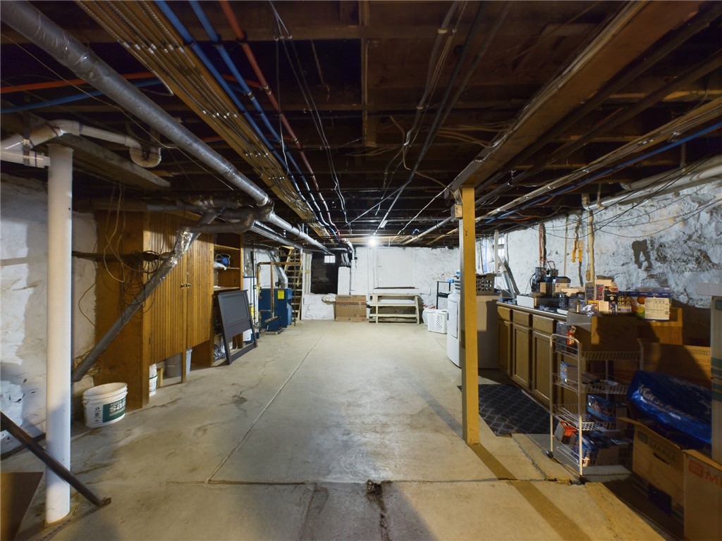 159 Washington Street, Auburn, New York image 42