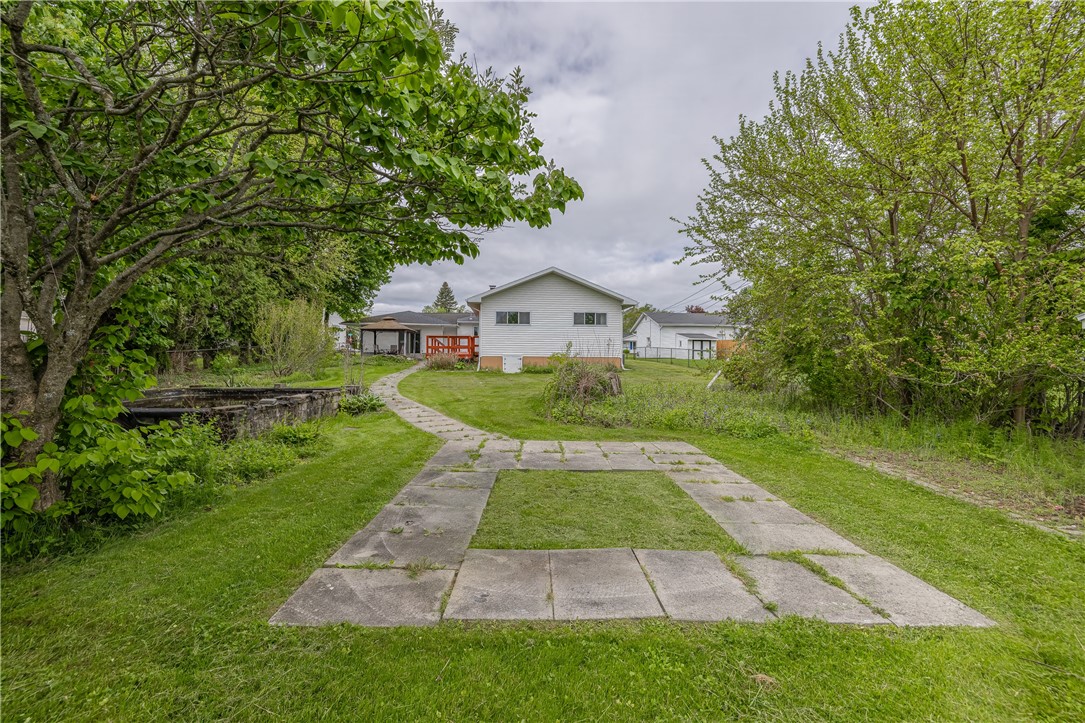 22 Appian Drive, Gates, New York image 38