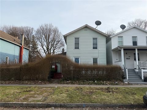 Homes For Sale - 219 Adams Street<br/> Monroe County, Rochester, NY 14608