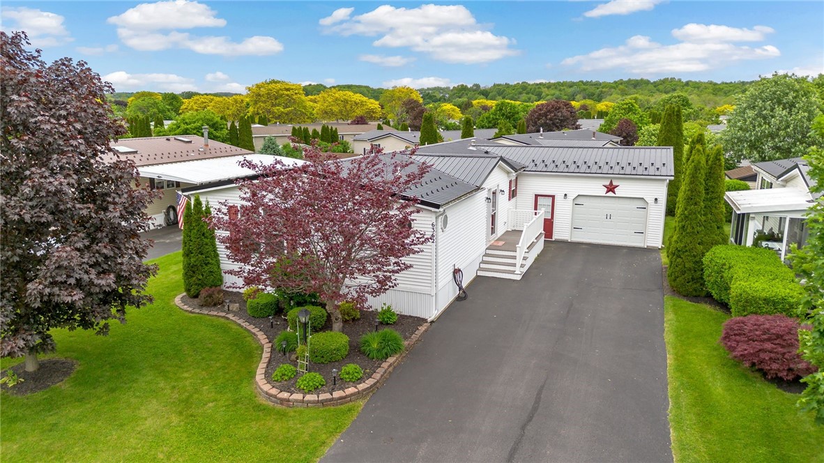 6362 Kims Drive, Victor, New York image 33