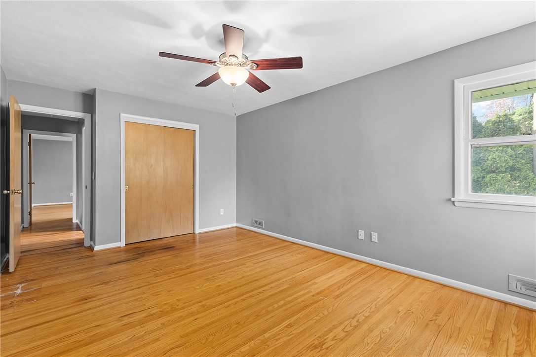 21 Pine Tree Lane, Irondequoit, New York image 16