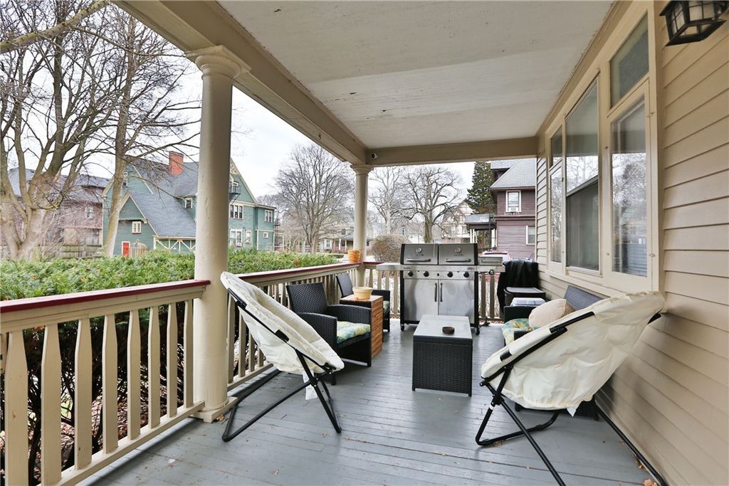 Photo of 195 Harvard Street #3, Rochester, NY 14607 (MLS # R1657257)