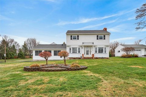 297 Edgemere Drive Rochester NY 14612