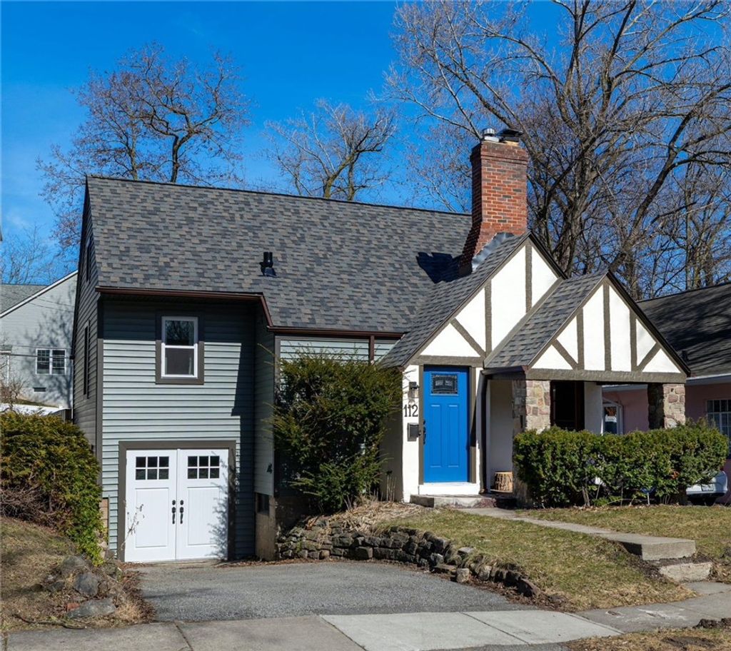 Photo of 112 Arvine Heights Hts, Rochester, NY 14611 (MLS # R1665762)