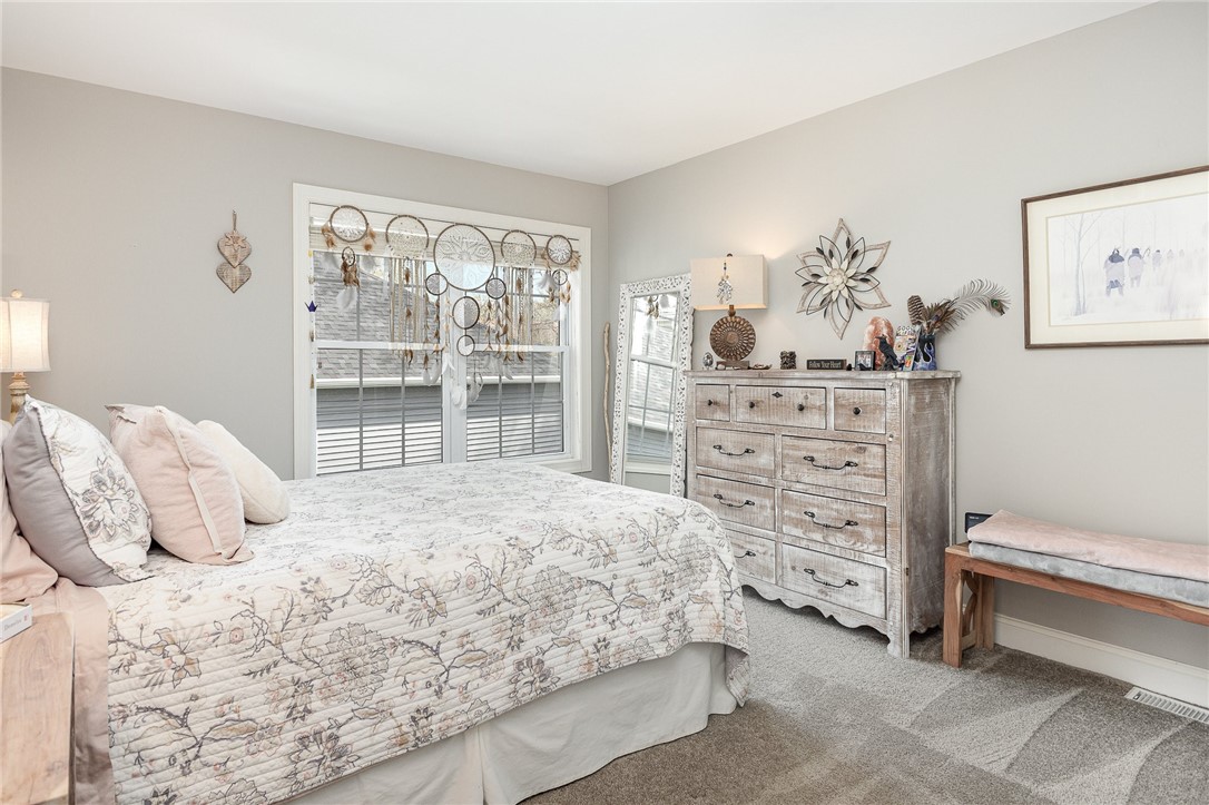 27 Highland Green, Victor, New York image 22