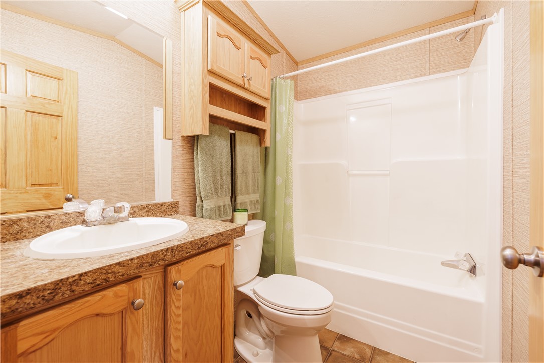 2208 Layton Street Rd Rd, Lyons, New York image 13