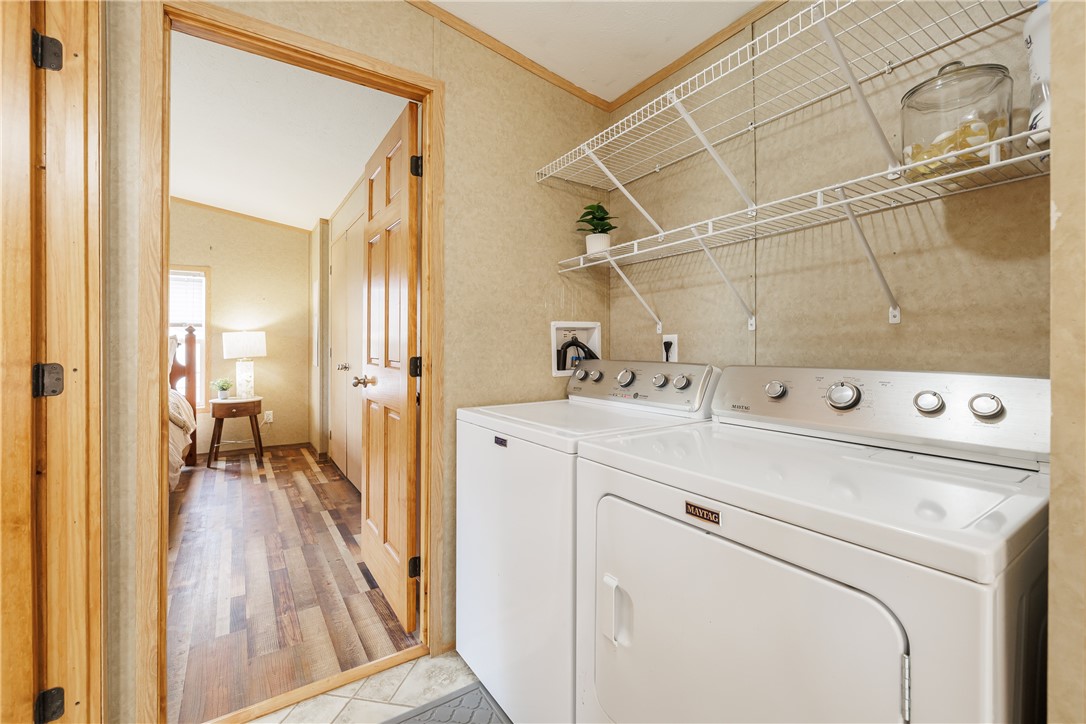 2208 Layton Street Rd Rd, Lyons, New York image 11