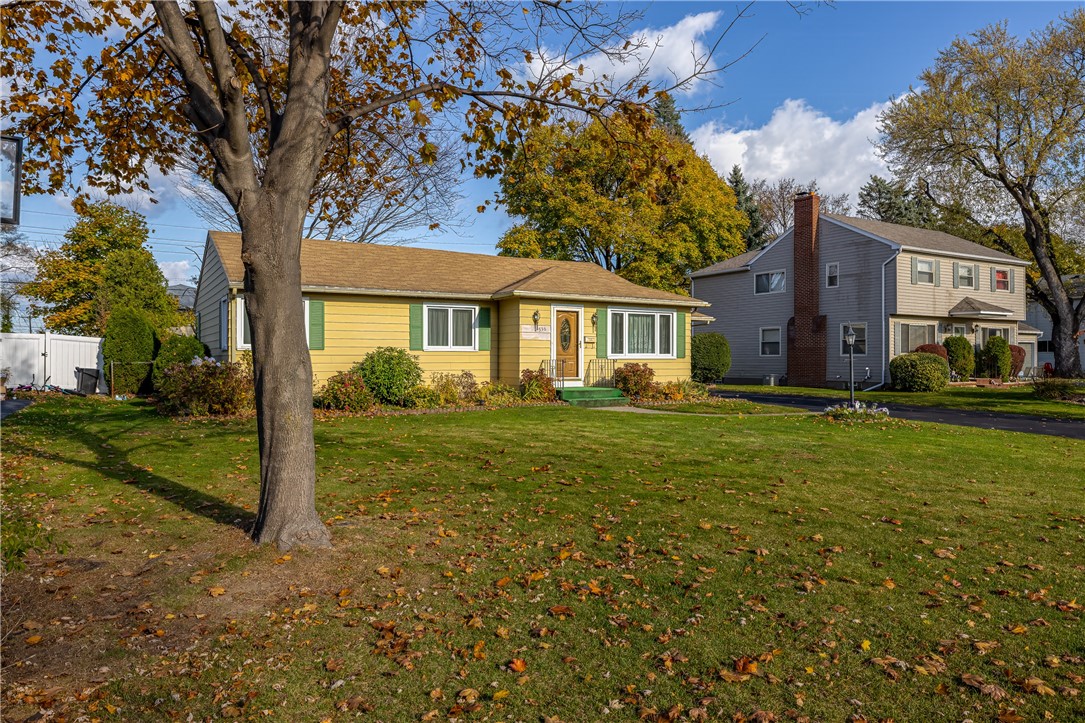 536 Wimbledon Road, Irondequoit, New York image 4