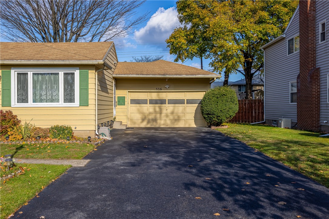 536 Wimbledon Road, Irondequoit, New York image 6