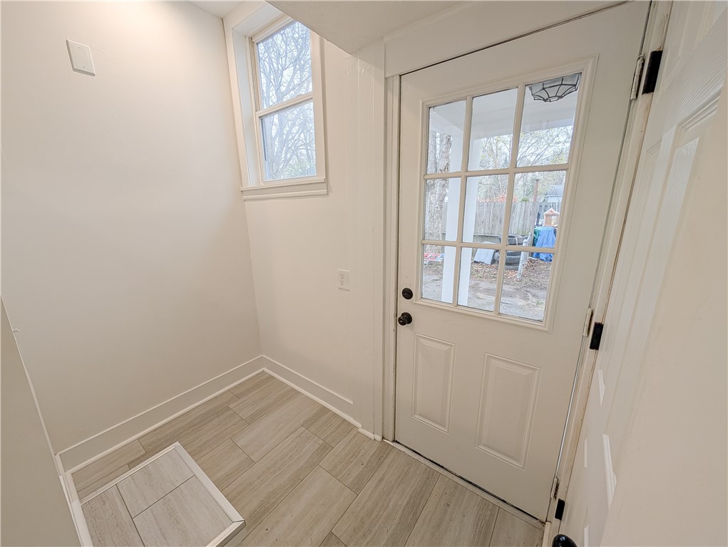 357 Hampton Boulevard, Greece, New York image 4