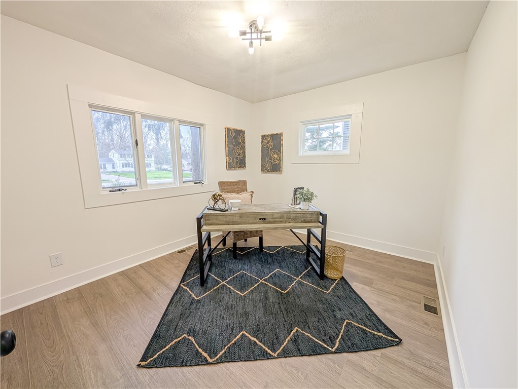 357 Hampton Boulevard, Greece, New York image 15