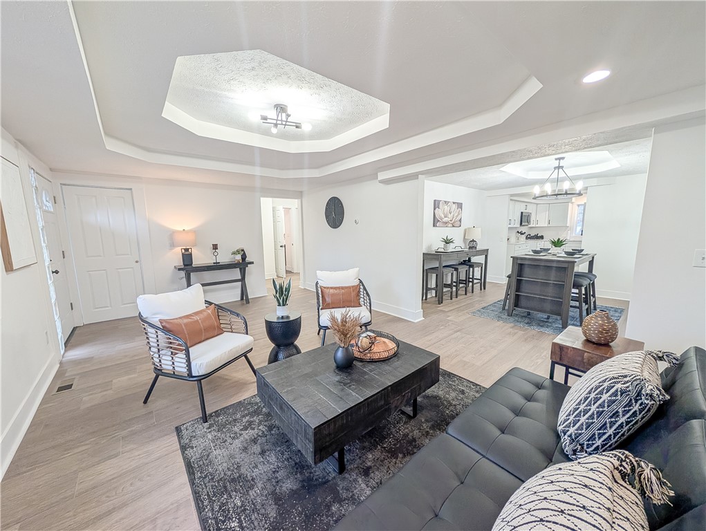 357 Hampton Boulevard, Greece, New York image 11