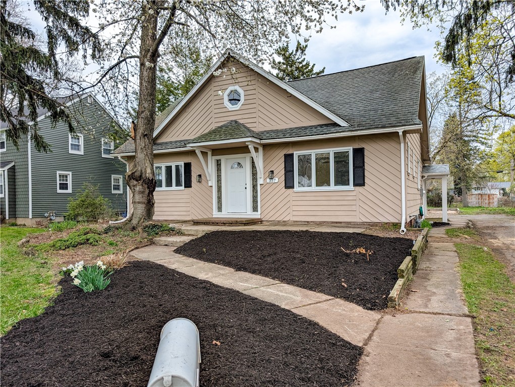357 Hampton Boulevard, Greece, New York image 1