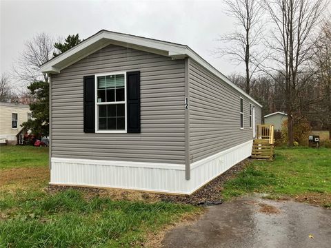 Mobile Home For Sale - 5651 Vanlare Road Lot 12 Rd<br/> Williamson, NY 14589