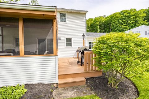 Tiny photo for 54 Maple Leaf Circle, Penfield, NY 14526 (MLS # R1680614)