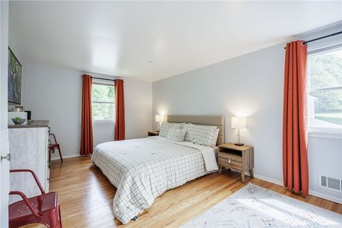Tiny photo for 54 Maple Leaf Circle, Penfield, NY 14526 (MLS # R1680614)