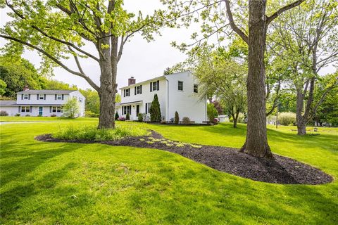 Tiny photo for 54 Maple Leaf Circle, Penfield, NY 14526 (MLS # R1680614)