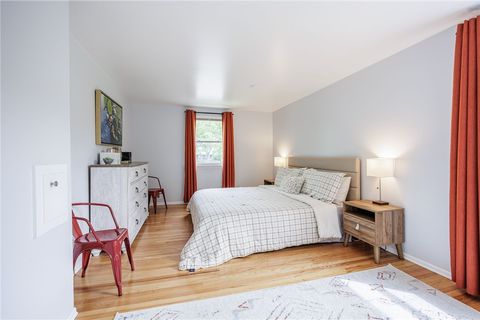 Tiny photo for 54 Maple Leaf Circle, Penfield, NY 14526 (MLS # R1680614)