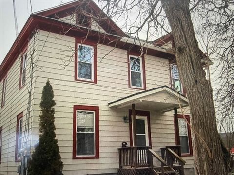 Photo of 7 Wells Avenue, Oneonta, NY 13820 (MLS # R1616222)