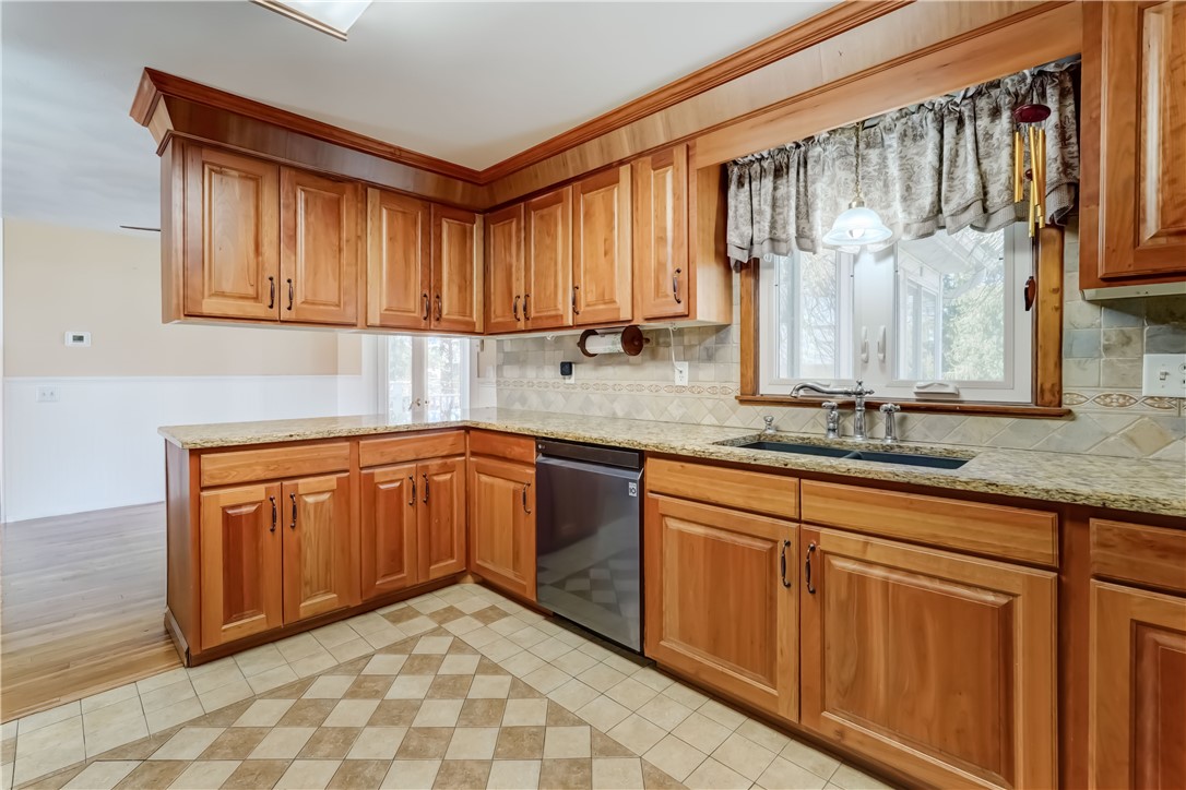 4310 Bennetts Corners Road, Clarendon, New York image 16