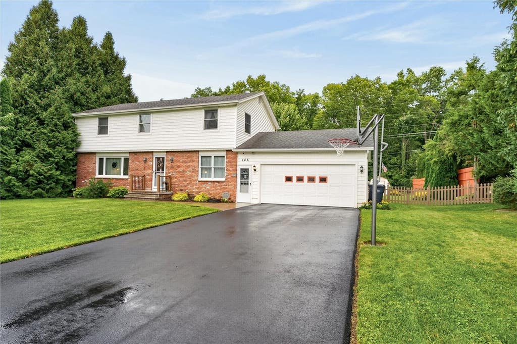 Photo of 145 Anytrell Drive, Penfield, NY 14580 (MLS # R1701900)