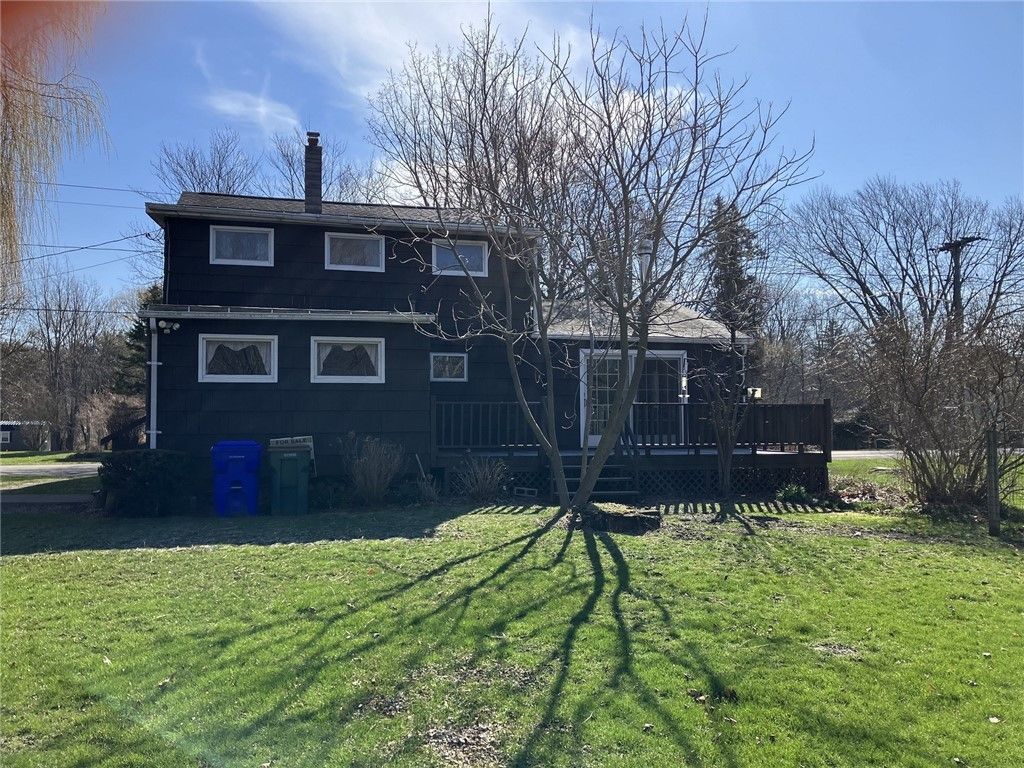 Photo of 1218 Quaker Road, Somerset, NY 14012 (MLS # R1672067)