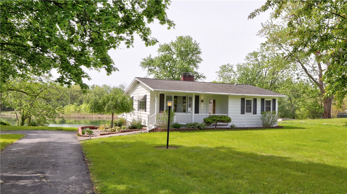 914 Waterloo Geneva Road, Waterloo, New York image 1