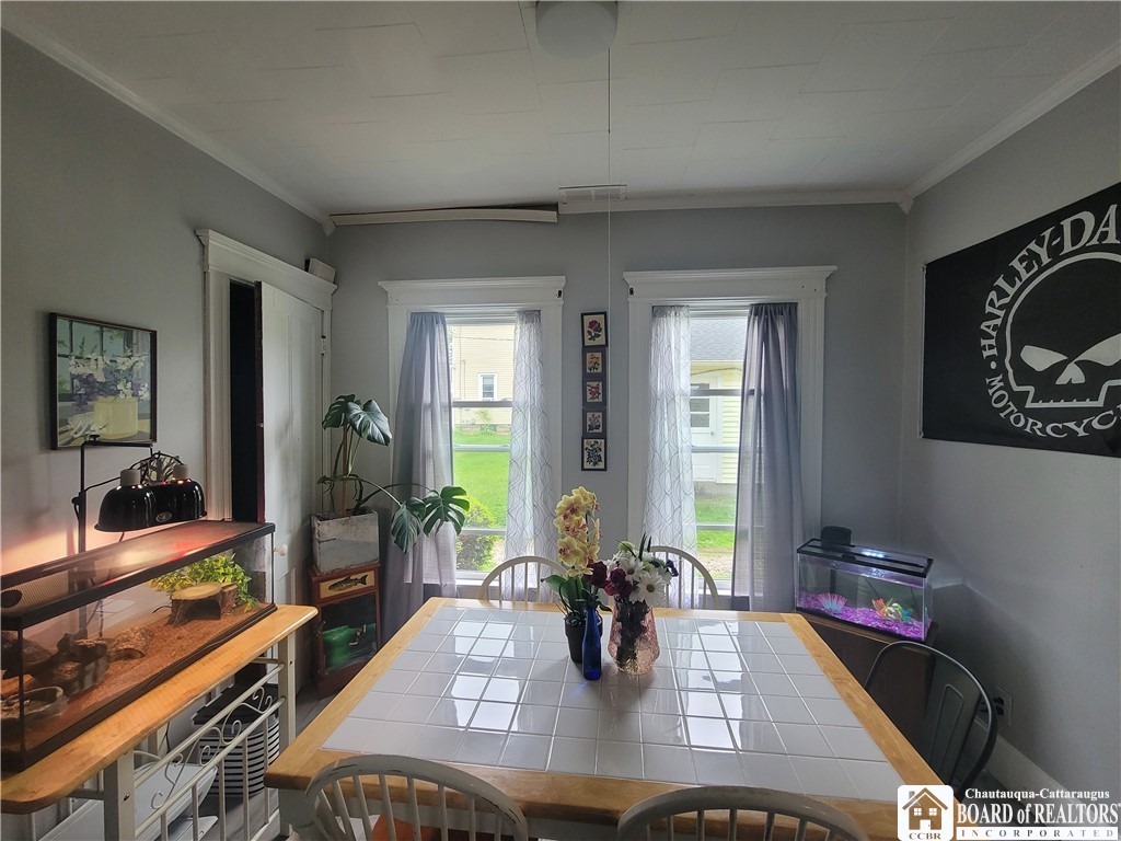 75 Royal Avenue, Jamestown, New York image 9